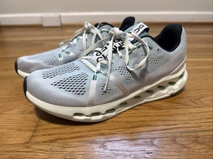 Scarpe da corsa su strada On Cloudsurfer da donna taglia 10 - stringate in aloe minerale - Foto 1 di 19