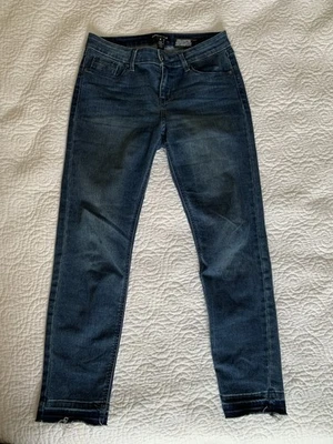 Pantalones de mezclilla para mujer Kenneth Cole Jess ajustados de tiro medio elásticos azules, talla 6 Foto 1 de 4