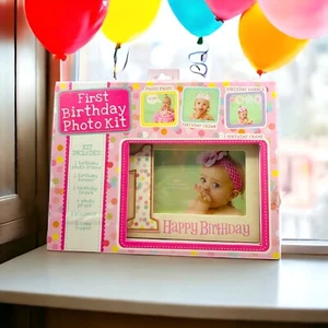 C.R. Gibson First 1st Birthday Photo Kit, Birthday baby Girl Frame Banner Crown - Picture 1 of 7