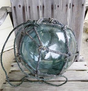 Japanische GLAS Angeln Schwimmer XL 11" blass aquamarin vernetzt einzigartig antik USA BZ 25M - Bild 1 von 9