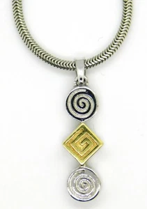 Collar colgante geométrico de oro de ley 925 con sello Fleur De Lis de diseñador - Imagen 1 de 7