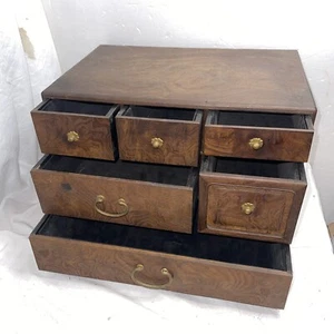 Japanese export burl elm veneered table-top chest of drawers, Early 20th Century - Picture 1 of 11