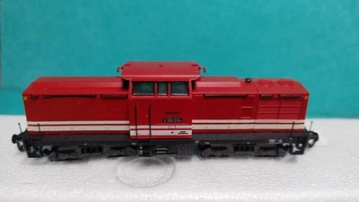 TT  1:120 Firma Tillig   Diesellok V100 DR Ep. III mit 2 Streifen, Decoder - Bild 1 von 4
