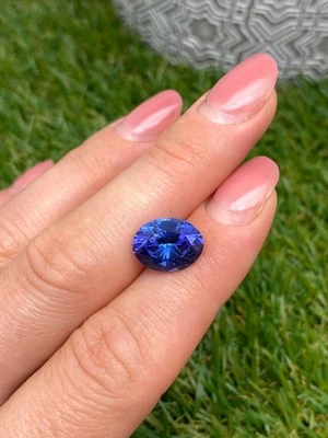 Tanzanite 5.52Ct Natural gemstone, Oval , 12.88x9.71x6.59mm, Tanzania, Certified - Image 1 of 4