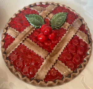 "Portador de pastel de cerezo de cerámica vintage Portugal cubierta plato con tapa 12""" - Imagen 1 de 15
