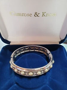 Camrose and Kross Jacqueline Kennedy Faux Pearl Rhinestone Bangle Bracelet JBK - Picture 1 of 7