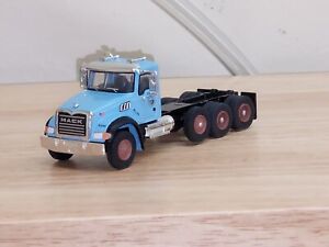 2019 MACK GRANITE 3Axle cab&chassis LIGHT BLUE 1/64 BY GREENLIGHT  new no box---