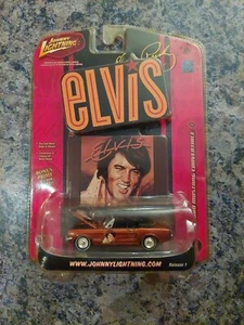 NEW JOHNNY LIGHTNING ELVIS PRESLEY '65 FORD MUSTANG CONVERTIBLE 2007 A - Picture 1 of 2