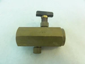 182794 Old-Stock; Pneu-Trol F30B Durchflussregelventil; 1/2" NPT; Messing - Bild 1 von 4