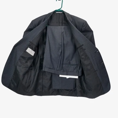 Canali 1934 Men's Dark Gray Pinstripe 52 Wool Suit Made in Italy  FITS 35X30 - Image 1 of 4