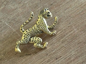 US Army 65th Coast Artillery Pin DUI Unit Crest Facing Right Meyer NY Vintage - Bild 1 von 24