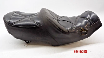 1983 83 Yamaha Venture XVZ 1200 seat saddle DAMAGED Foto 1 de 4