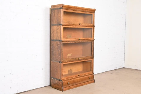 Globe Wernicke Antique Arts & Crafts Oak Four-Stack Barrister Bookcase, 1920s Cover