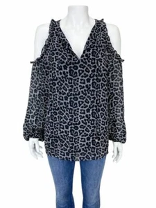 Michael Michael Kors, Blusa Para Mujer Leopardo Volantes, Negra/Gris, Talla M - Imagen 1 de 4