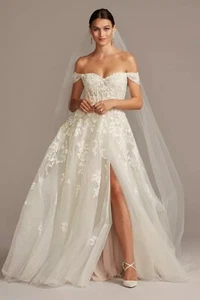 New Galina Signature floral tulle wedding dress with removable sleeves - size 14 - Picture 1 of 7