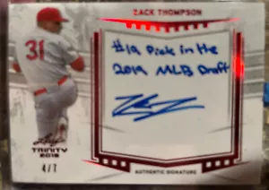 2019 LEAF TRINITY ZACK THOMPSON /7 RED Inscription AUTO CARDINALS Autograph Rare - Picture 1 of 2