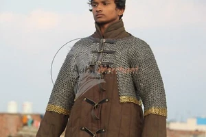 Cota de malla medio cuerpo haubergeon 8 mm anillos planos bordes anillos de latón / para recreación - Imagen 1 de 7