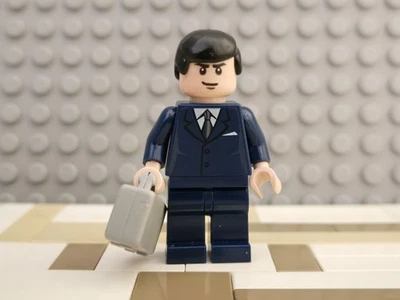 Минифигурка LEGO Bruce Wayne - 7783 DC BATMAN I - Penguin Freeze Invasion - Изображение 1 из 2