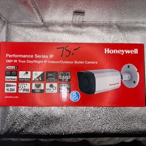 Honeywell Performance HBD3PR2 IR Day/Night Indoor/Outdoor IP Bullet Camera 3MP - Picture 1 of 3