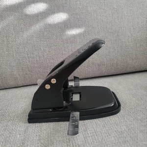 2 Locher für 20 Blatt - Bild 1 von 4