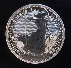 2023 Britannia Royal British Mint Rare Vtg Bullion-0.999 Silver 1 Oz Art Round - Picture 1 of 2