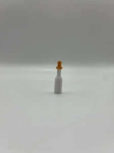 Playmobil Biberón Blanco con Tapa Amarilla - Accesorio Vintage - Imagen 1 de 1