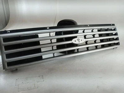 Ford Aerostar 1986-1988 parrilla delantera parrilla furgoneta parrilla superior usado probado excelente  Foto 1 de 4