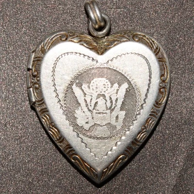 Vintage WWII-Era US Army 925 Sterling Silver Locket - Image 1 of 3