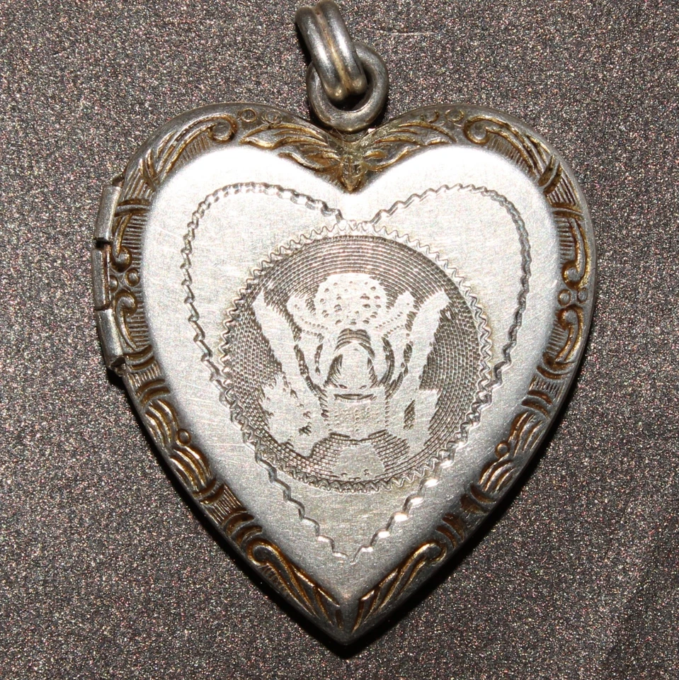 Vintage WWII-Era US Army 925 Sterling Silver Locket - Image 1 of 3