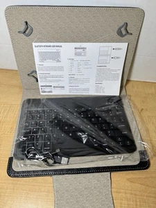 Foldable Case For 10 Inch Screen With Bluetooth Keyboard and charging cable - Picture 1 of 3