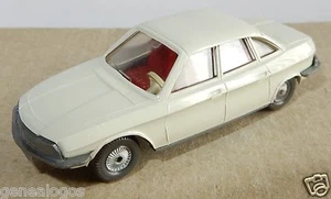 Micro WIKING Ho 1/87 NSU Ro 80 Light Gray Inside Red No Box - Picture 1 of 3