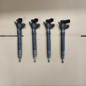 Iniettore Delphi 28565339 03N130277J MAN TGE VW Multivan Amarok Crafter 2.0 - Foto 1 di 2