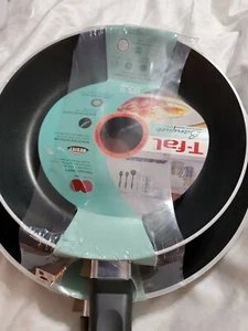 TWO T FAL BANQUET SAUTE PANS - Picture 1 of 5