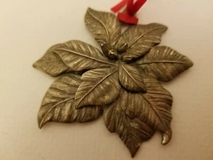 LS Collection 1992 Gold Plated Poinsettia Ornament Christmas Holiday 2 3/8" - Bild 1 von 3