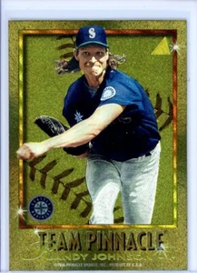 1996 Pinnacle Team Pinnacle Insert #9 Randy Johnson/Greg Maddux - Picture 1 of 2