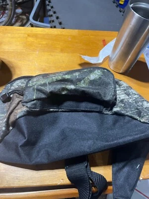 Riñonera/bolsa de cintura camuflada para caza camping senderismo Foto 1 de 4