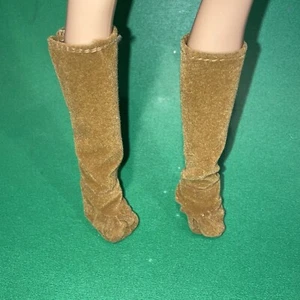 Vintage Brown Velvety Textured Native American Moccasins Boots Shoes Mattel 🟢 - Picture 1 of 4