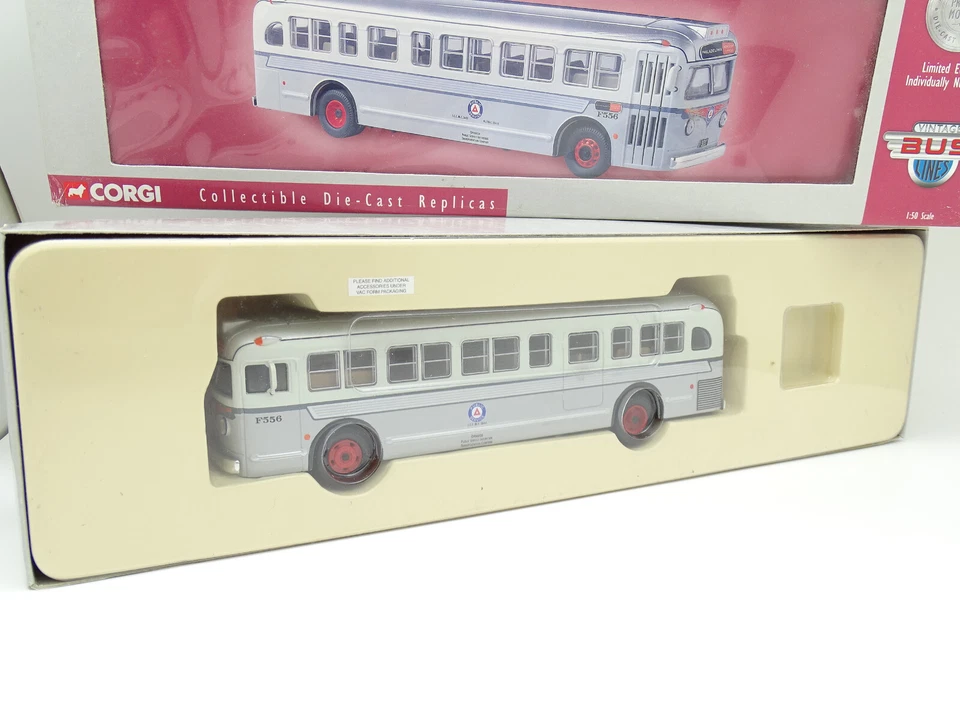 Corgi 1/50 - Autobus Car GM GENERAL MOTORS 4515 Servizio Pubblico Philadelphia - Immagine 1 di 1