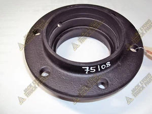 75108 Good Used Eaton Dana Spicer PINION CAGE - Picture 1 of 2