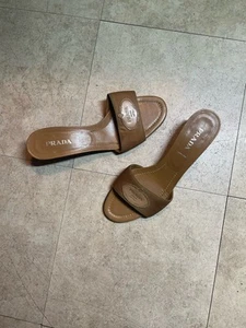 Prada Camel Brown Kitten Heel Leather Mules Slide Sandals Eur 41 - Picture 1 of 18