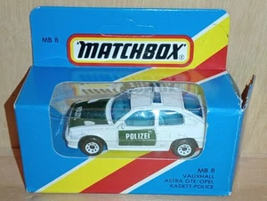 Matchbox Superfast / MB 179 - Vauxhall Astra - Opel Kadett - White - Polizei  - Picture 1 of 5