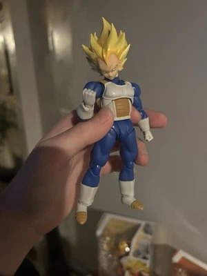 Out S.h.figuarts Dragon Ball Z y Marvel Legend Lote EE. UU. Foto 1 de 4