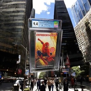 Spider-Man (VHS-2002) Columbia Tristar Home Ent.,  CGC Graded (9.4-A+) - Picture 1 of 15