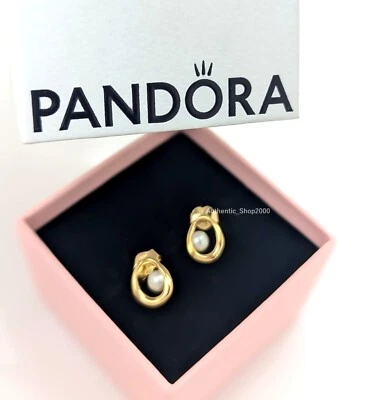 100% Authentic PANDORA Organically Shaped Oval & Pearl Stud Earrings 263295C01 - Image 1 of 4