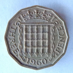 1960 Three Pence Great Britain Coin - Picture 1 of 3