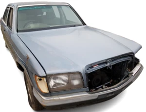 Daimler Mercedes Benz 1986 W126 380SE for sold for parts or wrecking - Picture 1 of 4