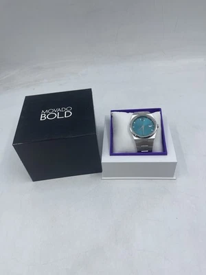 Movado Bold Unisex 40mm Quest Quartz Watch Green / Silver Stainless Steel - Image 1 of 4