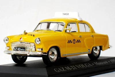 1955 Volga GAZ-M21 taxi die-cast model, IXO, 1/43 scale, yellow - Image 1 of 4