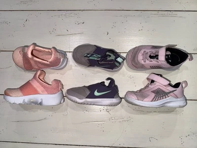 Lote de 3 pares de zapatillas Nike rosa melocotón púrpura para niñas pequeñas Foto 1 de 4