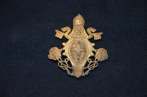 CUIVRERIE  PAPALE-HAUSSE COL-GIBERNE-COIFFURE-CEINTURON-ROME- LEON XIII-ITALIE - Imagen 1 de 2